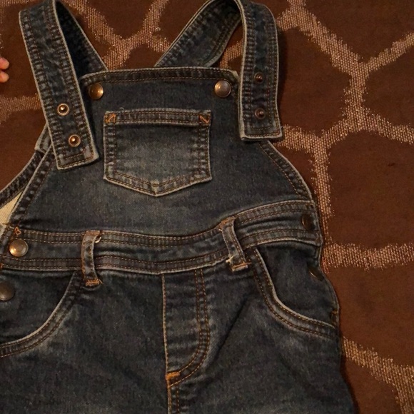 Baby clothes - Picture 6 of 7